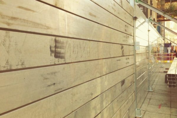 Due to the variations in the building and sidewalk conditions, each flood panel was of a varying width. These variable conditions created a difficult, but ultimately manageable, engineering and design challenge.
